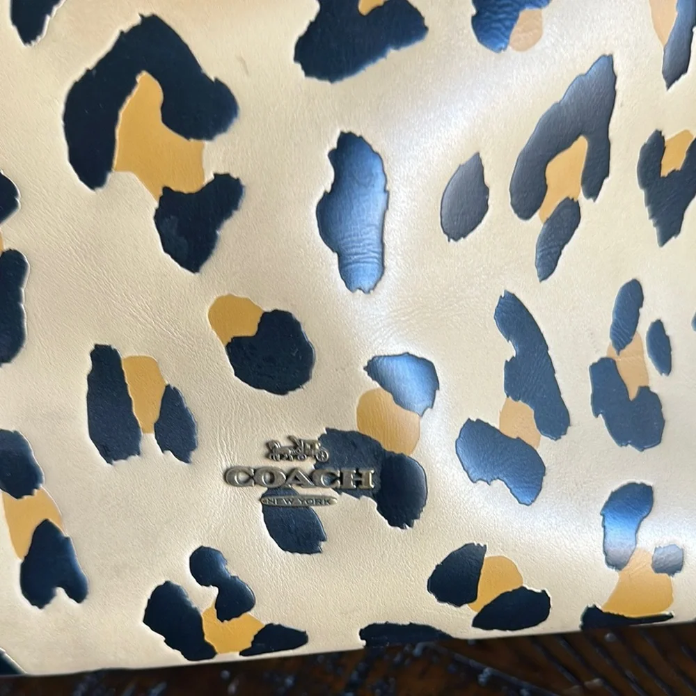 Coach Leopard Print Tote Bag - Picture 3 of 9